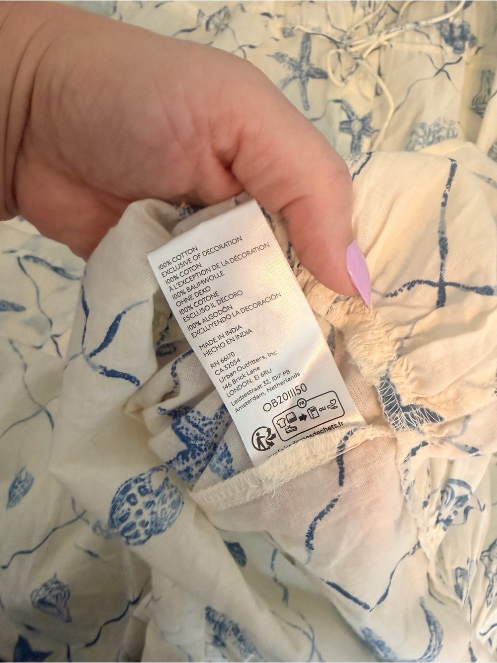 Kimchi Blue by Urban Outfitters Cream Maxi Sundress with Blue Seashell Print - Picture 5 of 8